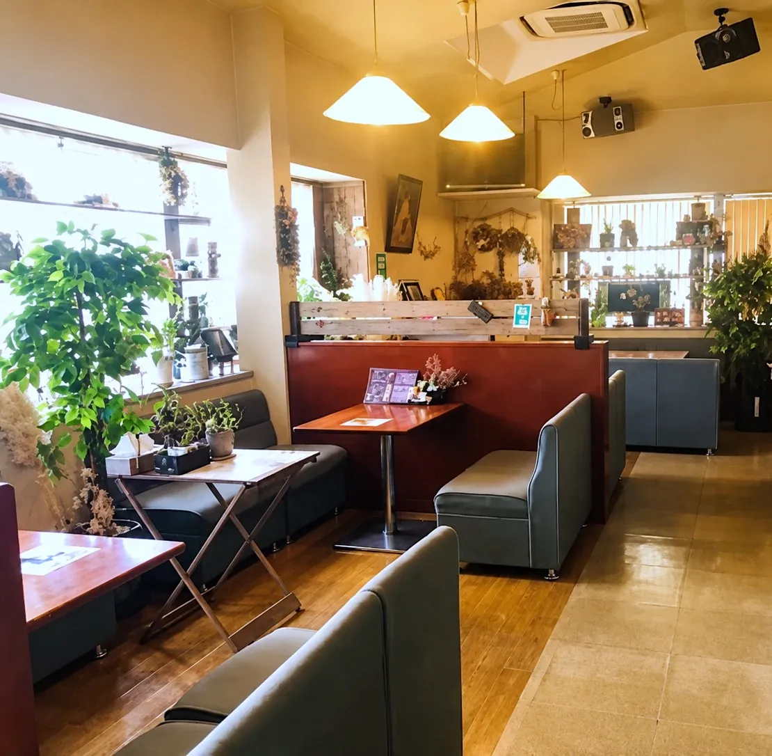 CAFE de PALの店内
